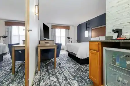 Hampton Inn & Suites Austin-Downtown/Convention Center - 47