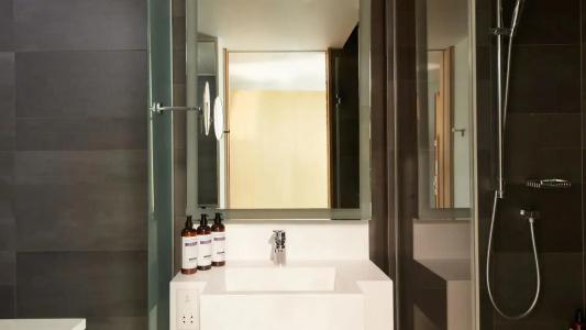 Hyatt Regency Paris Etoile - 59