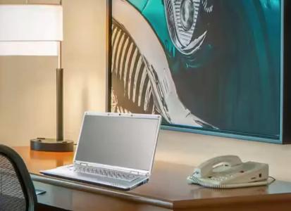 DoubleTree by Hilton Miami Airport & Convention Center - 49