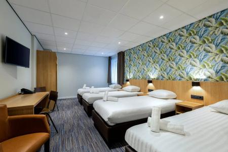 Best Western Amsterdam - 37