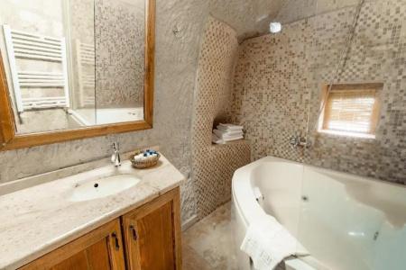 Amber Cave Suites - 64