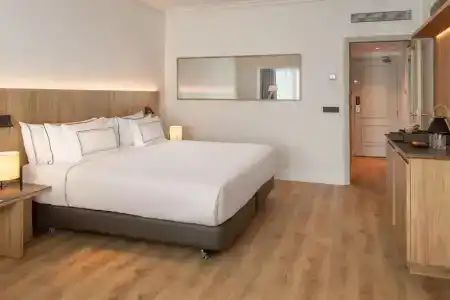 Melia Barajas - 58