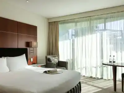 Pullman - 74