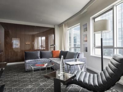 Swissotel - 93