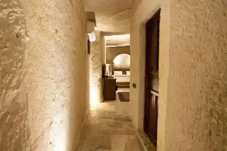 Medusa Cave - 66