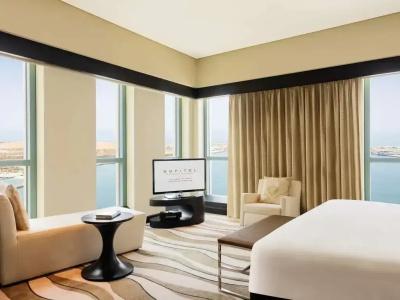 Sofitel Abu Dhabi Corniche - 52
