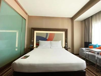 Novotel Bangkok Impact - 2
