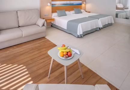 Mediterraneo Bay & Resort - 36