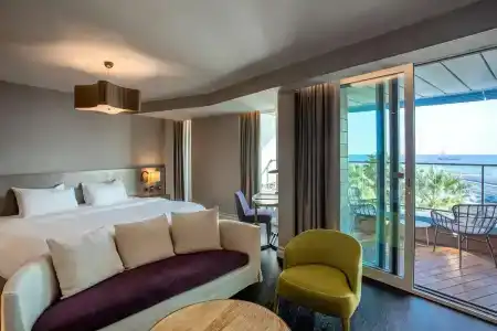 Radisson Blu Istanbul Ottomare - 90