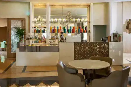 Habtoor Grand Resort, Autograph Collection - 36
