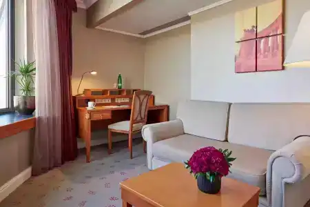 Intercontinental Budapest, An Ihg - 73