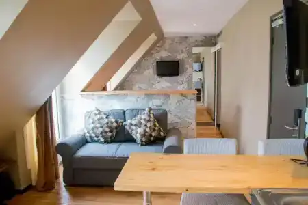 Excelsior Batignolles - 41