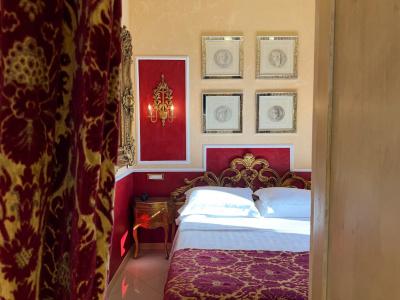 Romanico Palace - 55