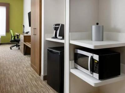 Holiday Inn Express & Suites-Yosemite Park Area, an IHG - 22