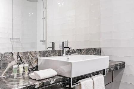 Courtyard by Marriott Brno - 41