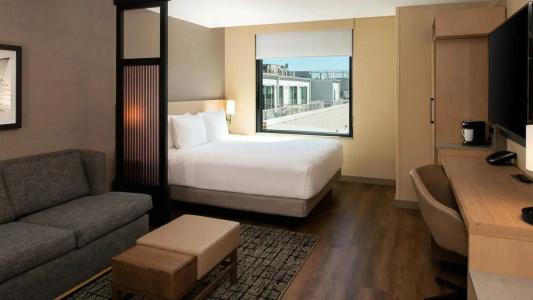 Hyatt Place Chicago Wicker Park - Brand New - 30