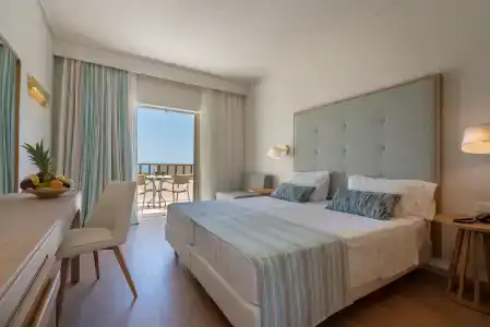 Pilot Beach Resort - 78