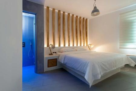 Neptune Luxury Suites - 44