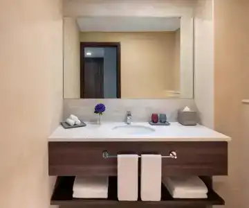 Avani Palm View Dubai & Suites - 79