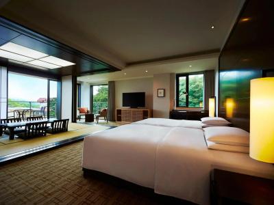 Hyatt Regency Hakone Resort and Spa - 47