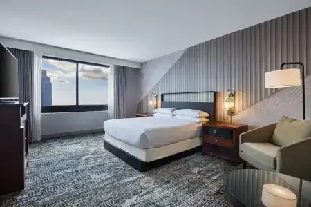 DoubleTree by Hilton Anaheim/Orange County - 8