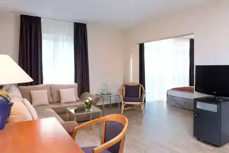 Wyndham Hannover Atrium - 32