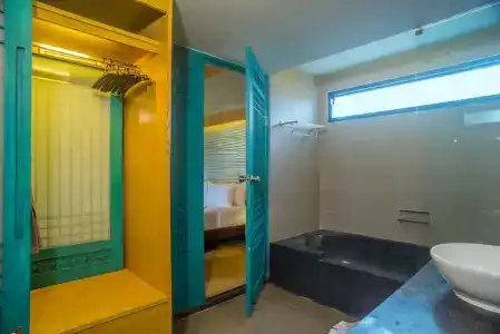 Weekender Resort - 17
