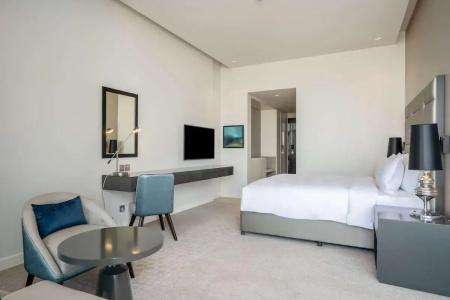 Radisson Dubai Damac Hills - 32