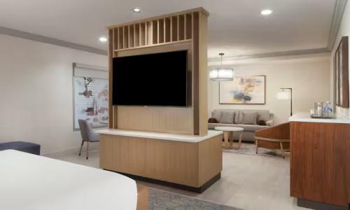 Hilton Anatole - 99