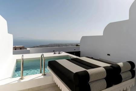 Cresanto Luxury Suites - 61