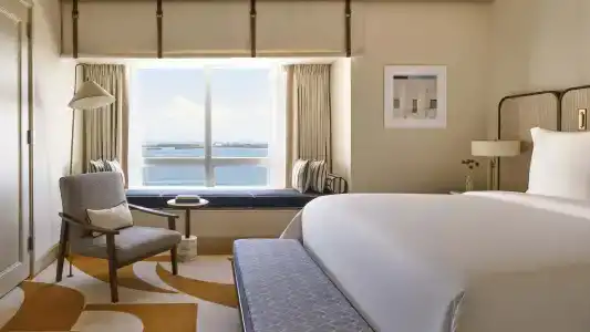 Four Seasons Miami - 54