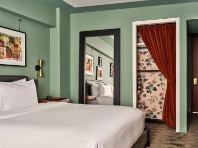 Hampton Inn Manhattan-Times Square North - 5
