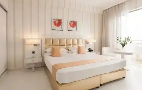 St George Spa & Beach Resort - 2