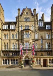 The Randolph, by Graduates - 30
