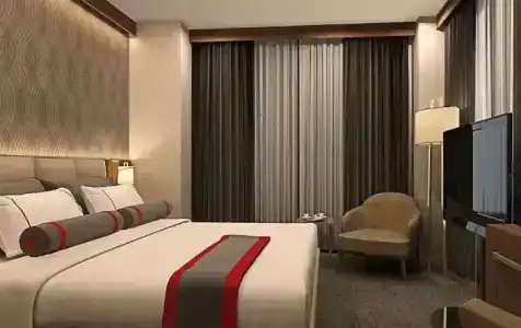 Ramada - 47