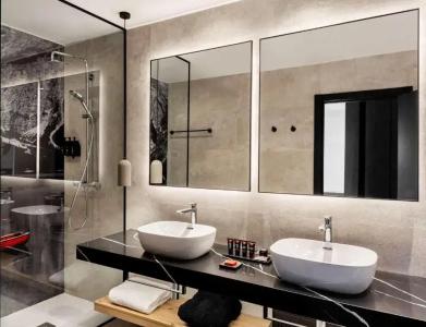 Paseo del Arte, a member of Radisson Individuals - 19