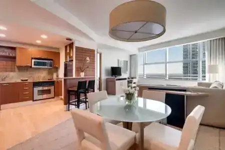 Aka Brickell - 56