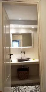 Sea View  & Studios - 120