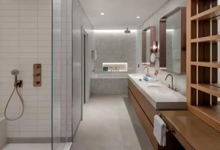 Hilton Creek & Residences - 61