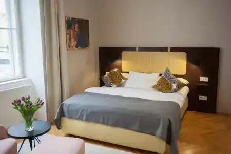 Small Luxury Altstadt Vienna - 36