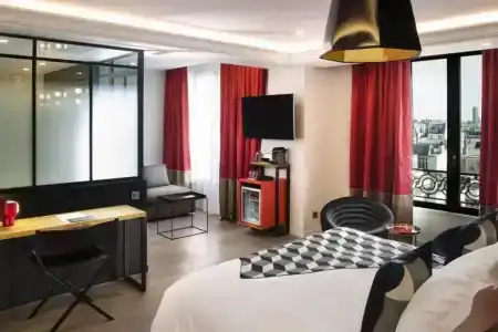 Hotel - 65