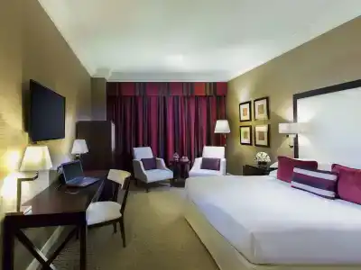 Mövenpick Grand Al Bustan - 49