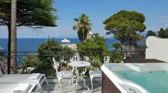 Luxury Villa Excelsior Parco - 81
