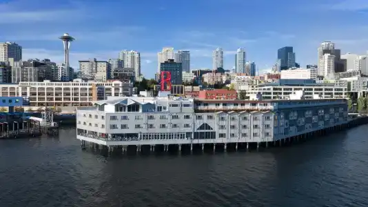 The Edgewater, a Noble House - 0