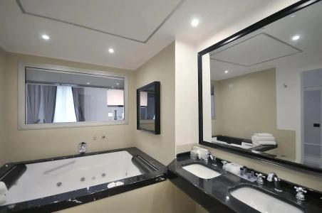 Grand Oriente - 44