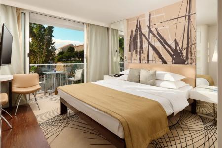 Amfora Hvar Grand Beach Resort - 52