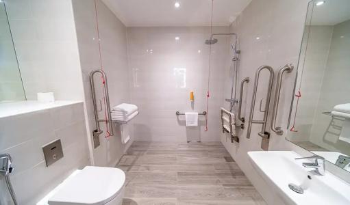 Premier Inn Dubai Barsha Heights - 52
