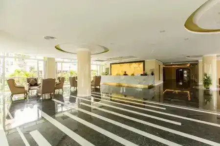 Crystal Palace Pattaya -Sha Extra Plus - 1