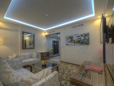 Orchid Vue - 25