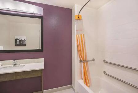 La Quinta by Wyndham - Lookout Mtn - 39